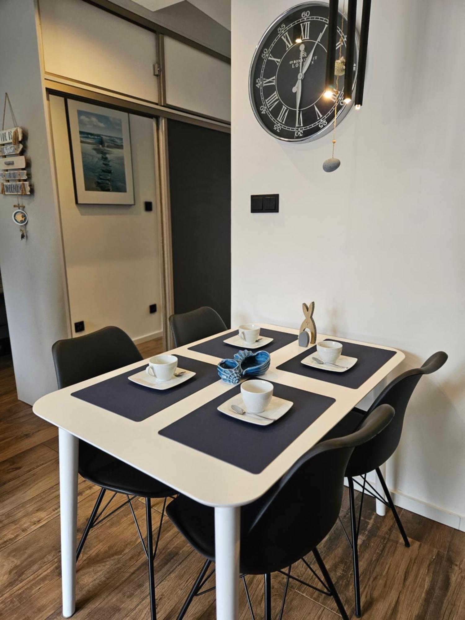 Apartament Grunwaldzka 105 Z Tarasem 5O M Do Plazy Pobierowo Eksteriør bilde