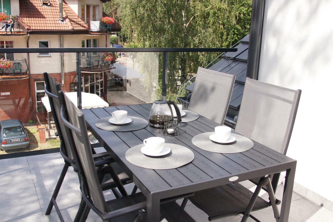 Apartament Grunwaldzka 105 Z Tarasem 5O M Do Plazy Pobierowo Eksteriør bilde